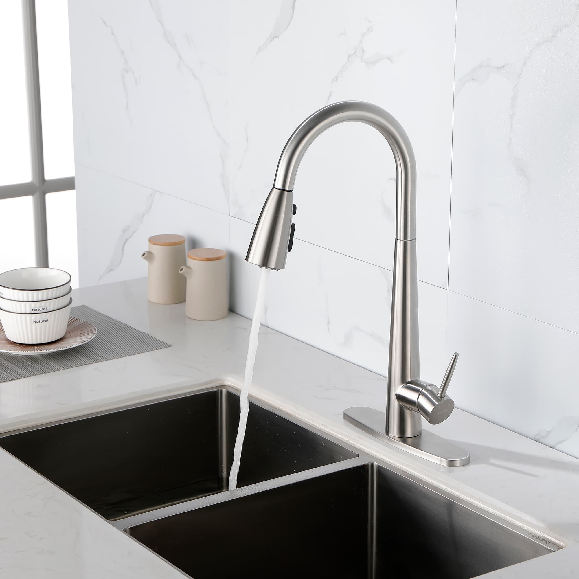 High Curvature Single Handle Kitchen Sink Faucet With Deck, Commercial Modern Stainless Steel Kitchen Faucet 4